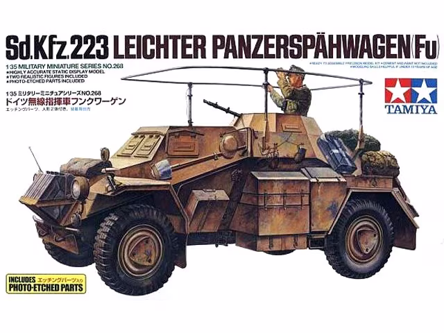 Sd.Kfz.223 Leichter Panzerspähwagen (Fu)